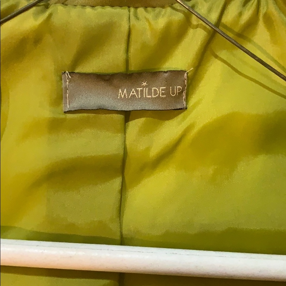 Jacket - Picture 3 of 3